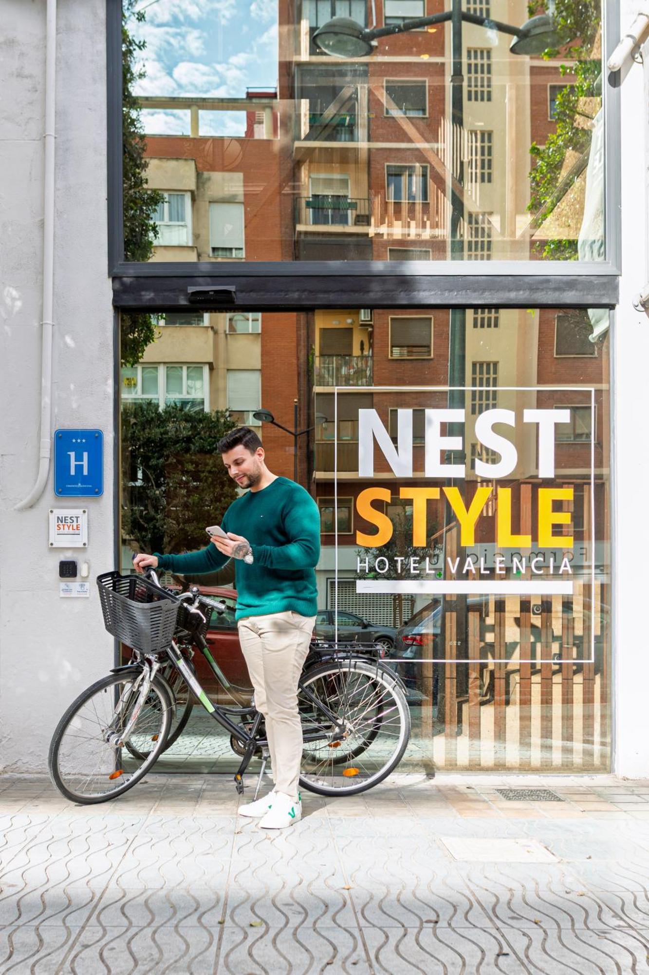 Nest Style Valencia Hotel Екстериор снимка